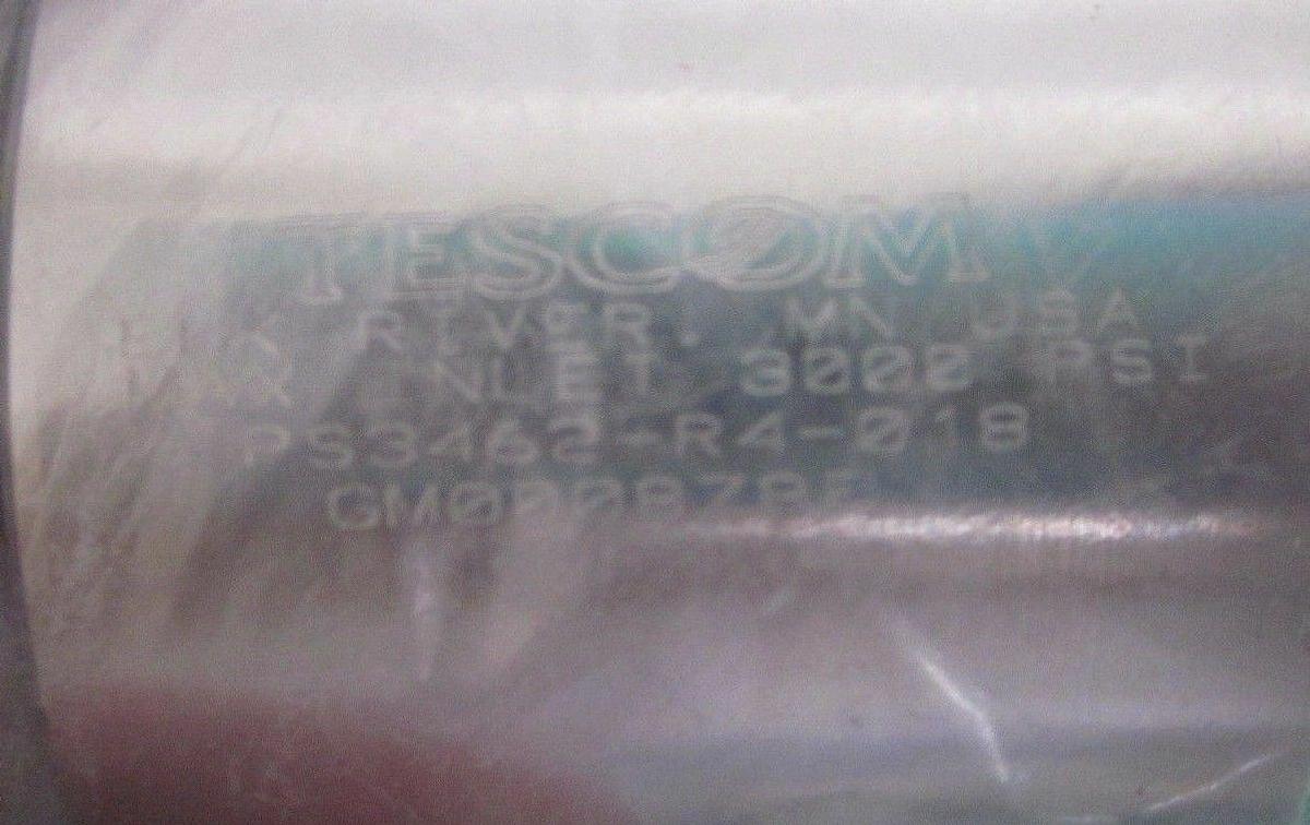 Tescom PS3462-R4-018, Semi Gas 033-0187-100 high purity regulator, 5 Port