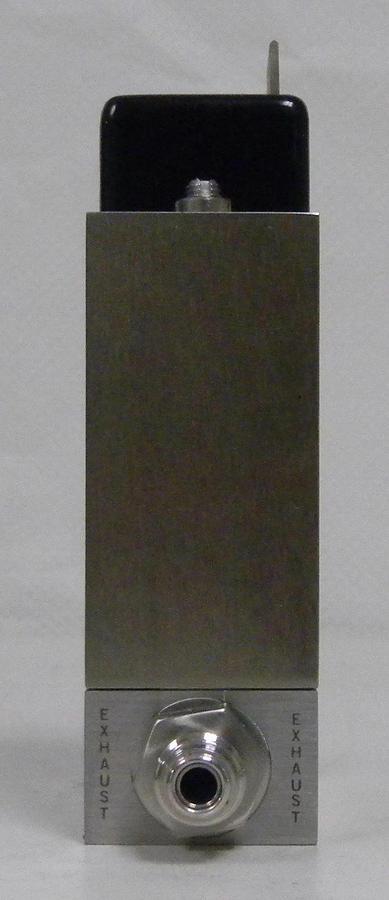 Used Unit UFC-1200A Mass Flow Controller, Gas- SiH2CL2, Range- 500 SCCM, Used