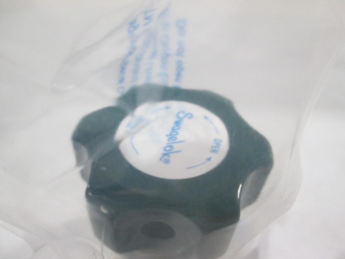Swagelok, 6LV-DSBW4, Manual Diaphragm Valve, New