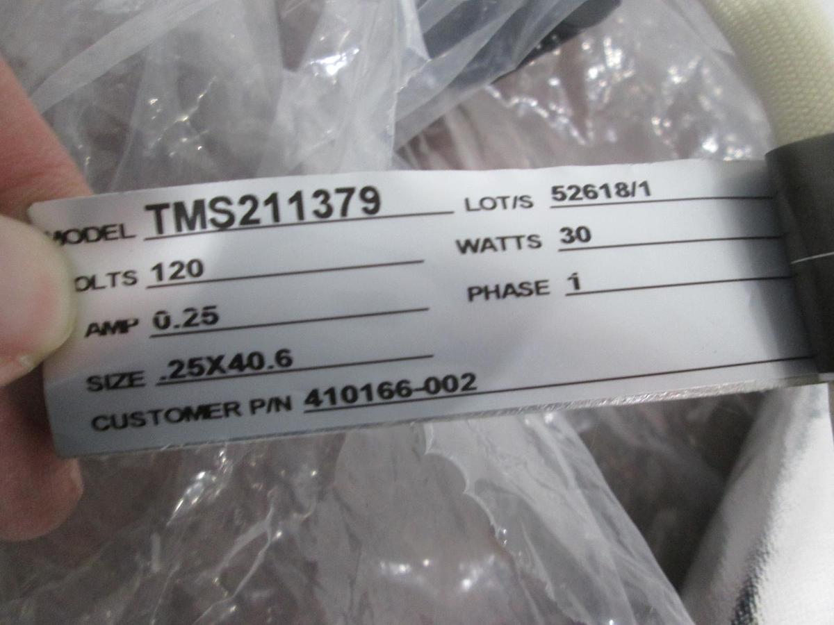 Used BriskHeat, TMS211379, Insulator Jacket, 120V, .25A, 30W, Single Phase, Used