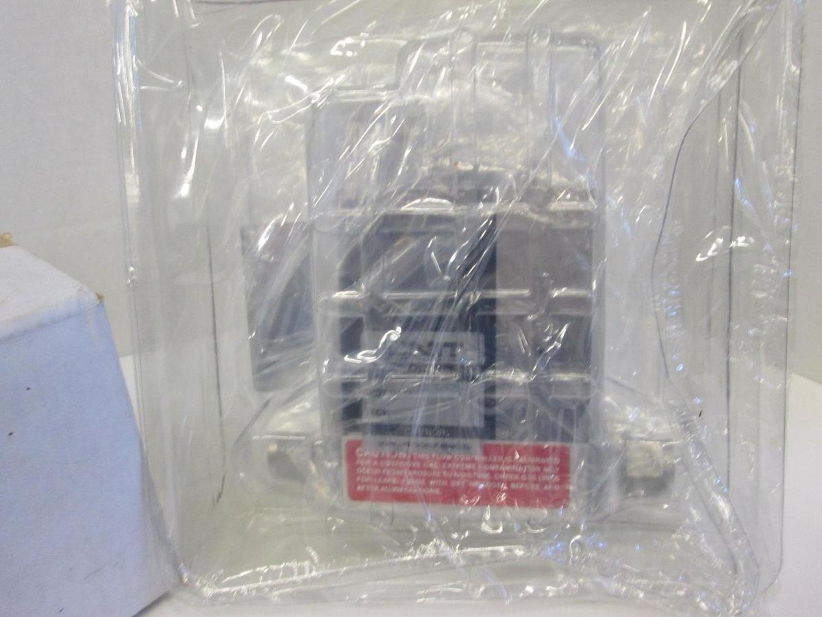 Used Unit UFC-1560A, MFC, Mass Flow Controller, NF3, 500 SCCM, 1/4" VCR, Used