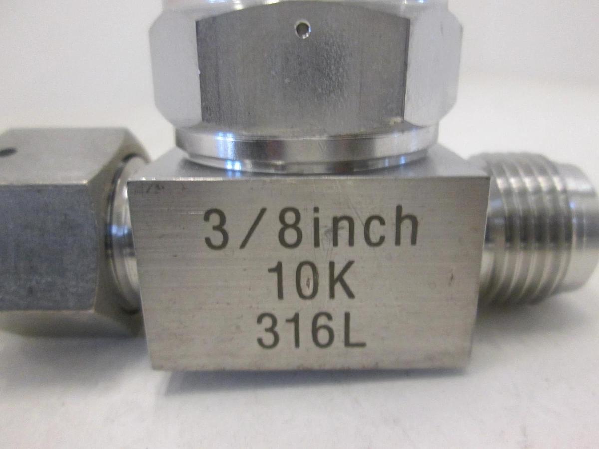 Used Nippon Sanso, 316L 10 K 3/8", Stainless Steel Valve, Used
