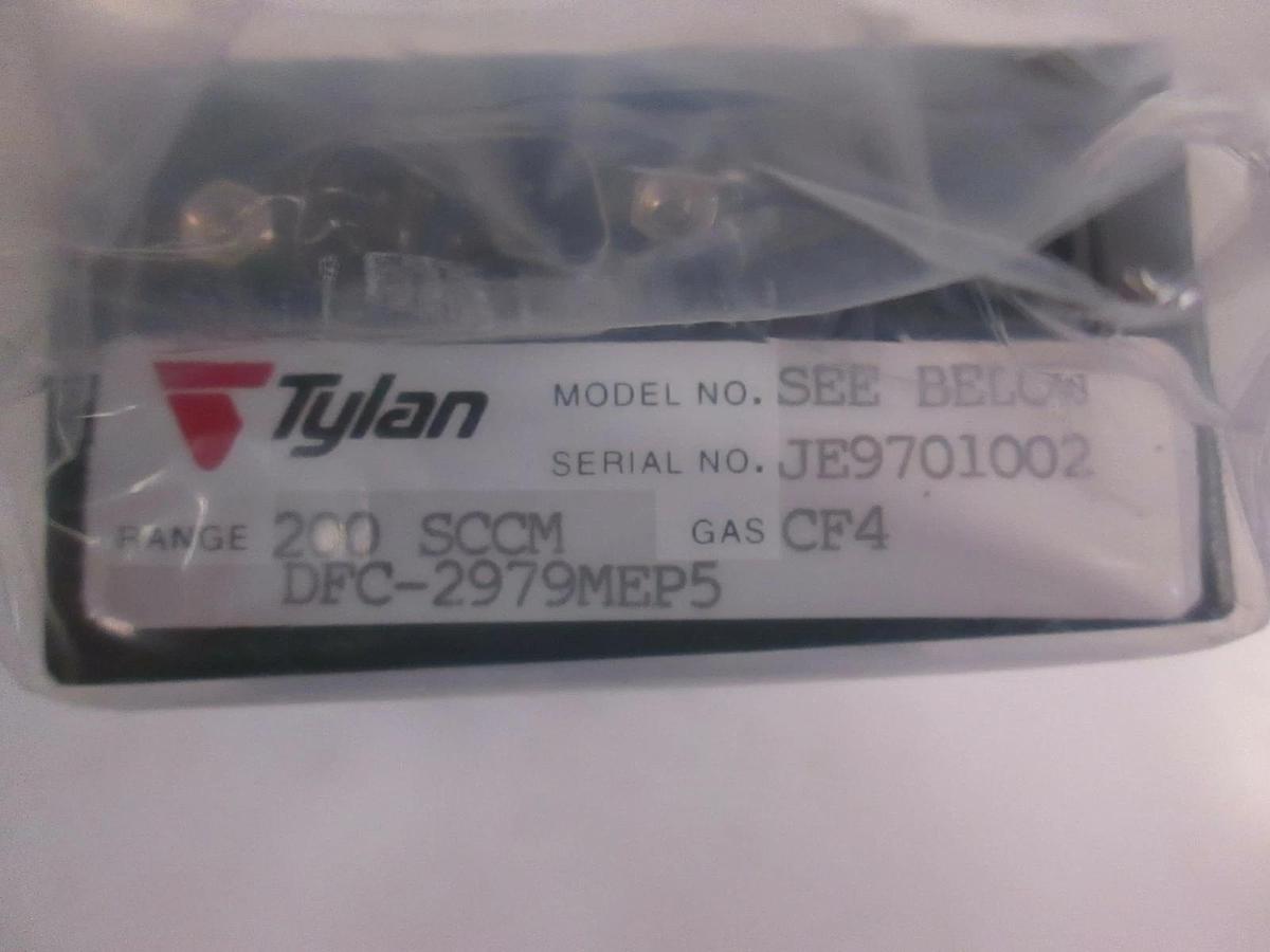 Used Tylan DFC-2979MEP5, MFC Mass Flow Controller 200 SCCM, CF4