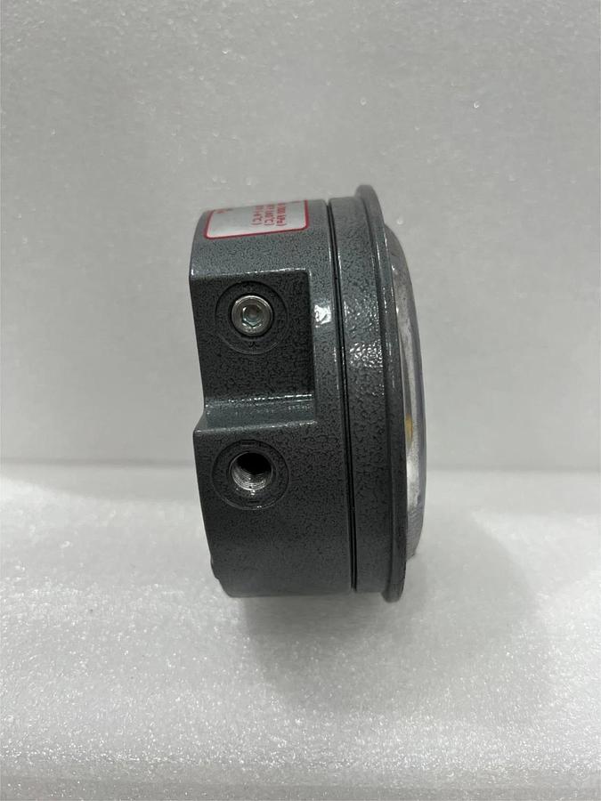 Used Dwyer, Magnehelic Pressure Gauge, 0-6”, 2006D, UseB