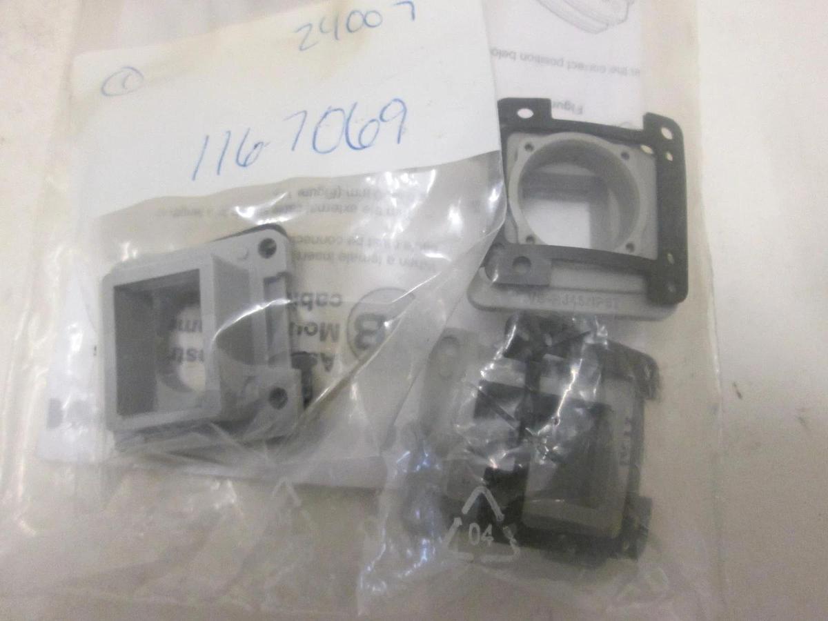 Phoenix Contact, 2638-182-0, CONN,RCPT,HSG,RJ45,BH, New, Lot of 3