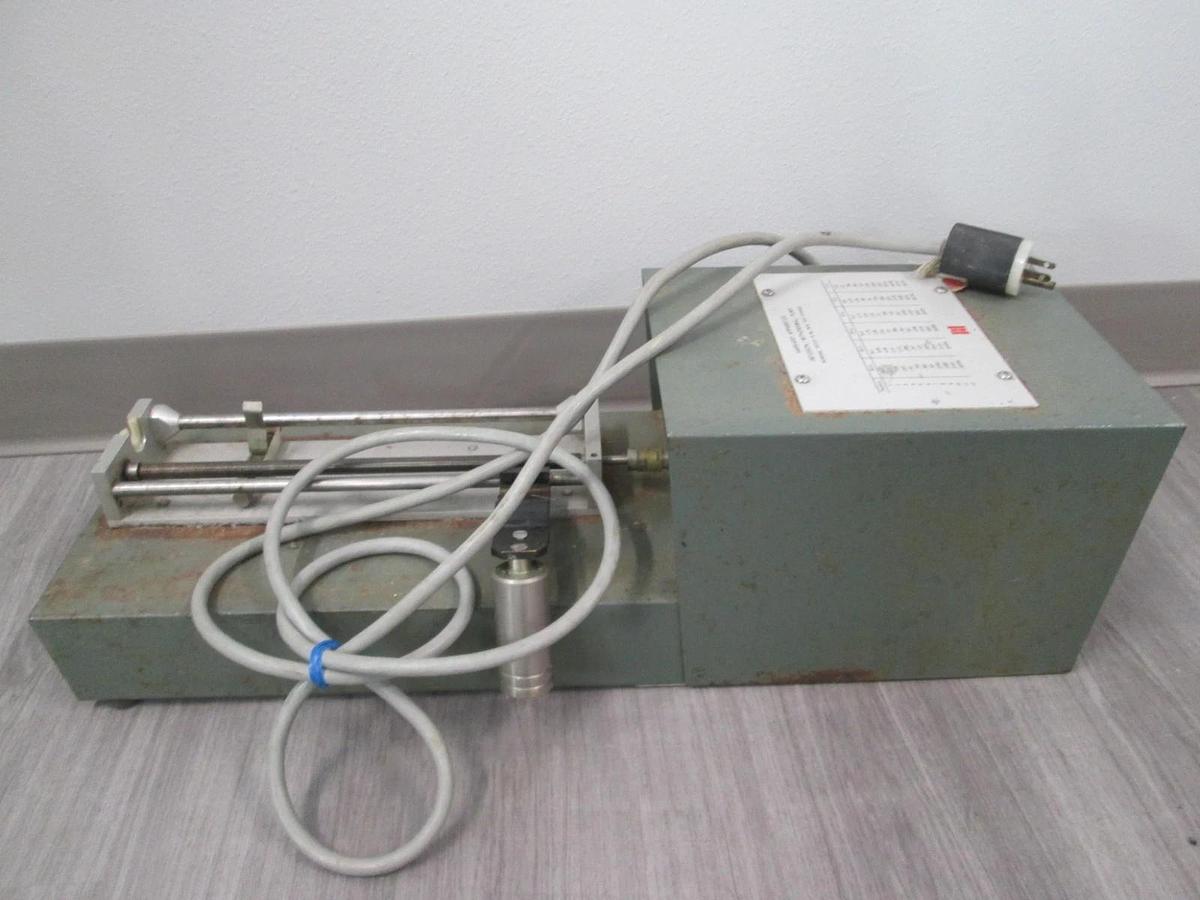Used Harvard Apparatus, Model 901, Infusion/ Withdrawl Pump, 60Hz, Used