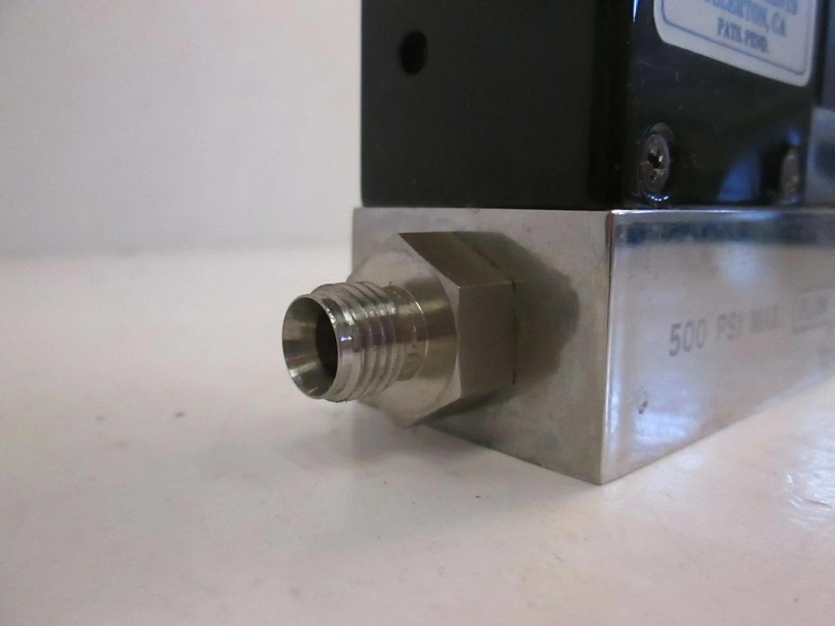Used Unit UFC-1000 Mass Flow Controller MFC, HCL, 500 SCCM