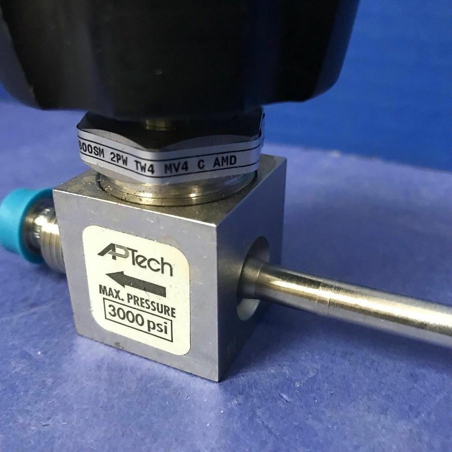 Used APTech AP3600SM Manual Valve, 1/4" MVCR x 1/4" Female Swaglok (extended), Used