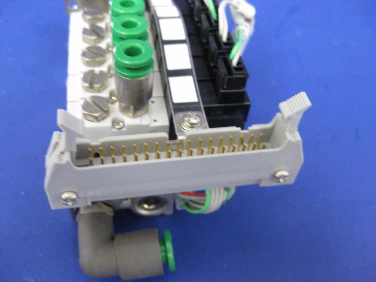 Used SMC VQD1131-5L-M5-X15 Solenoid Valve Manifold Assembly, with 5 Valves, Used