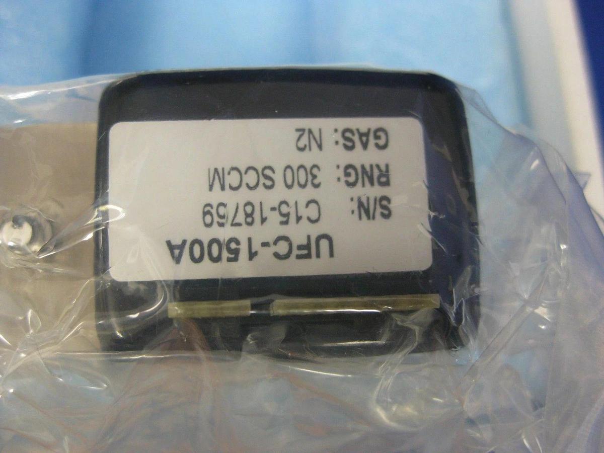 Refurbished Unit UFC-1500A, Mass Flow Controller, N2, 300 SCCM, 1/4" MVCR, Refurbished