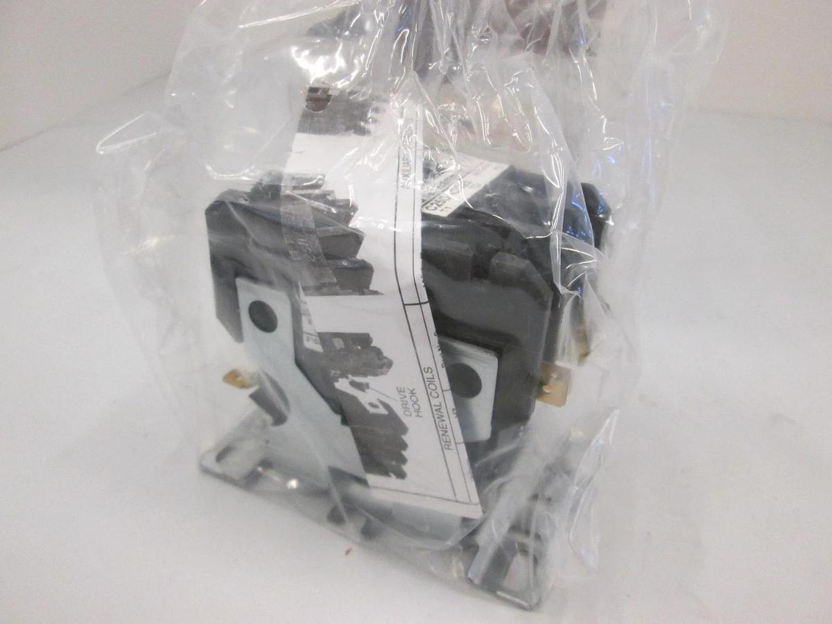 Used Cutler-Hammer, C25DND325A, Contactor, 3 Pole, 25A, New