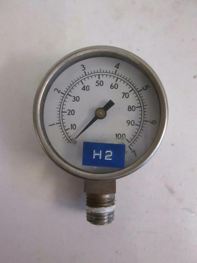 U.S. Gauge, Pressure Gauge, 0-100 psi, 1/4" MVCR Bottom Mount, Used