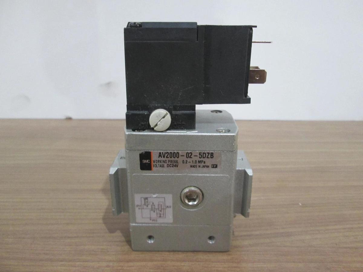 Used SMC, AV2000-02-5DZB, Solenoid Valve, Used