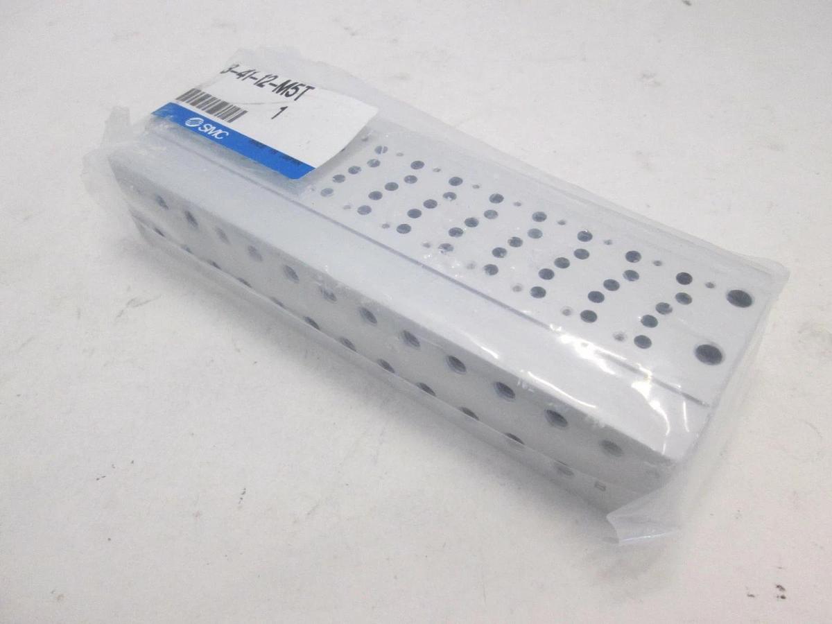 Used SMC, SS5Y3-41-12-M5T, Valve Manifold Block, 12 Position, New