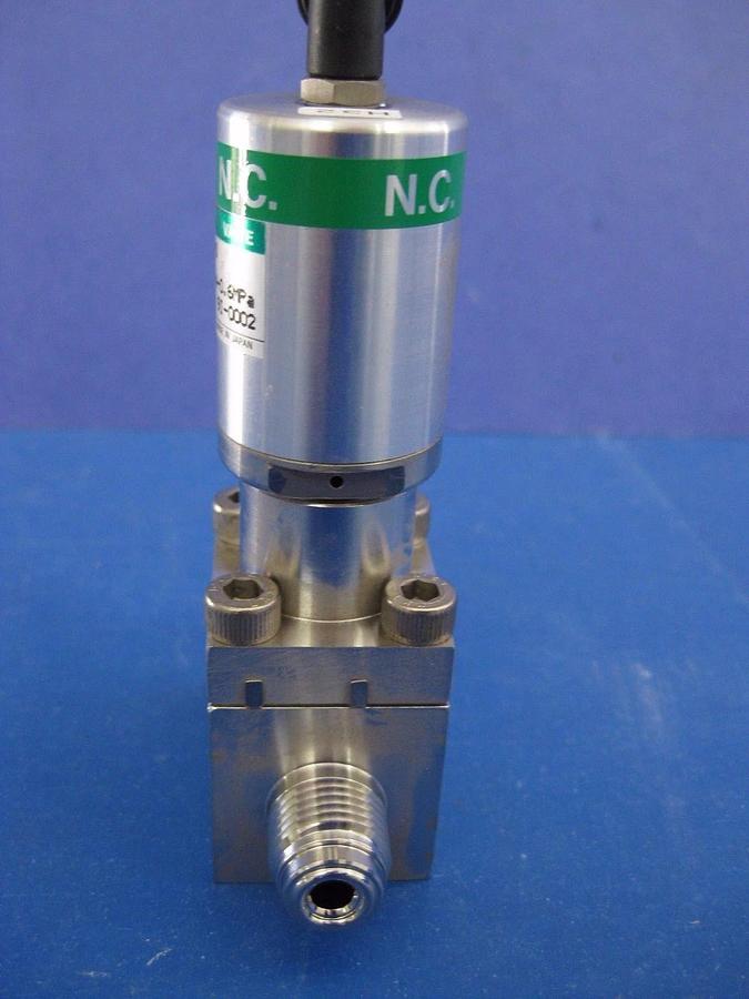 Used CKD MAGD-O1C-1 Air Operated Block Valve, N.C., 1/4" MVCR, Used