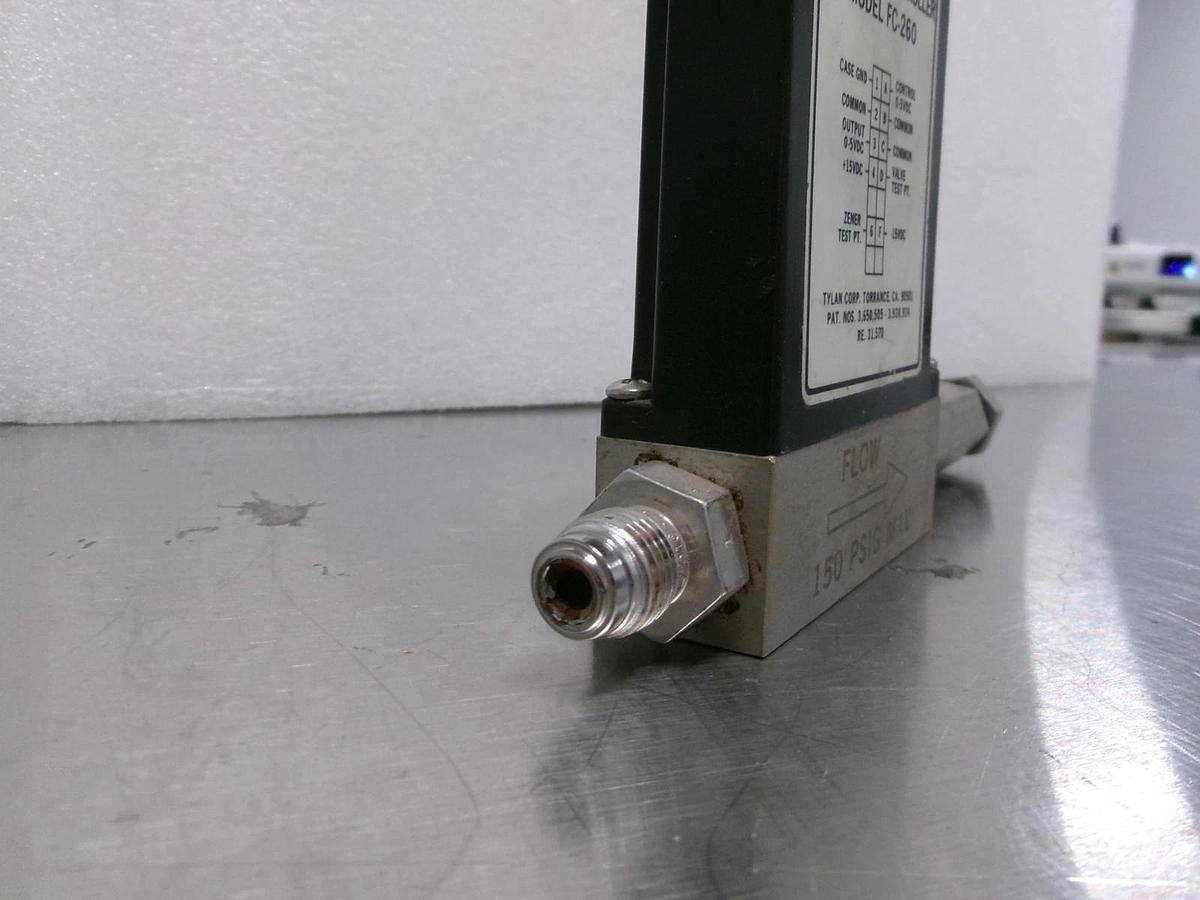 Used Unit, FC-260, Range 500 SCCM, Gas HCL, w/filter Used