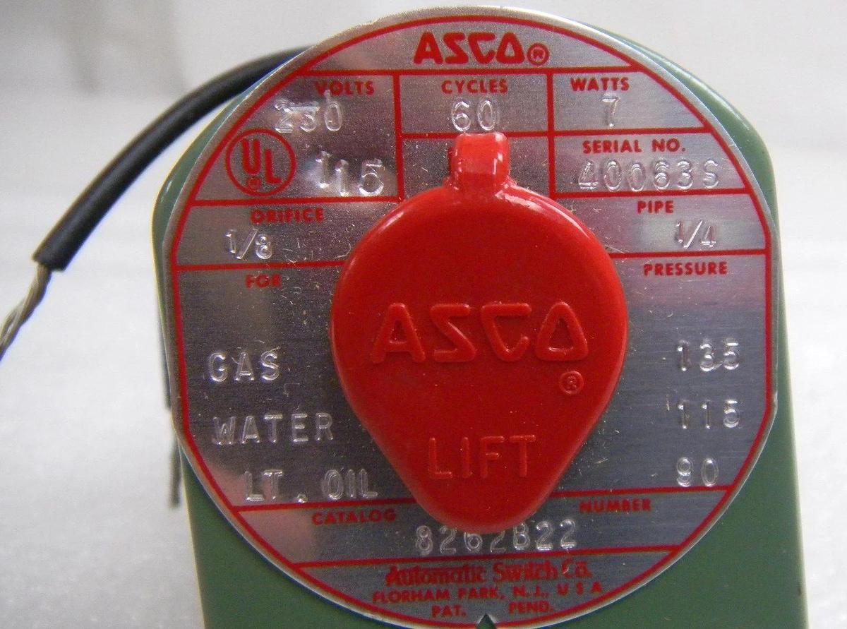 Asco 8262B22 Solenoid Valve, Volts 115/60, Orifice 1/8", Pipe 1/4", 115 PSI, 7 W