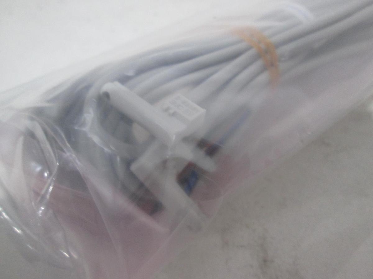 SMC, D-M9NWV, Pressure Switch, New, Lot of 2