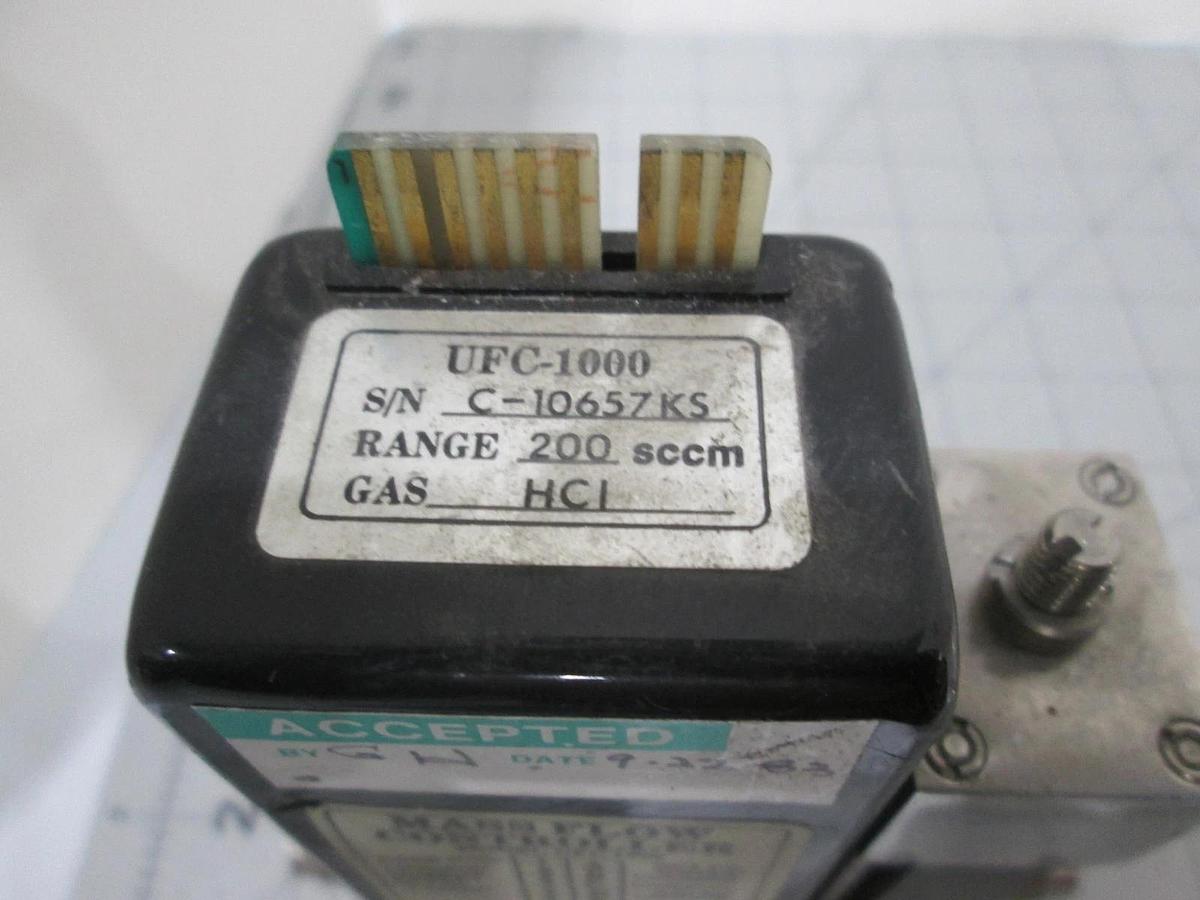 Used Unit, UFC-1000, Mass Flow Controller, HCL, 200 SCCM, Used