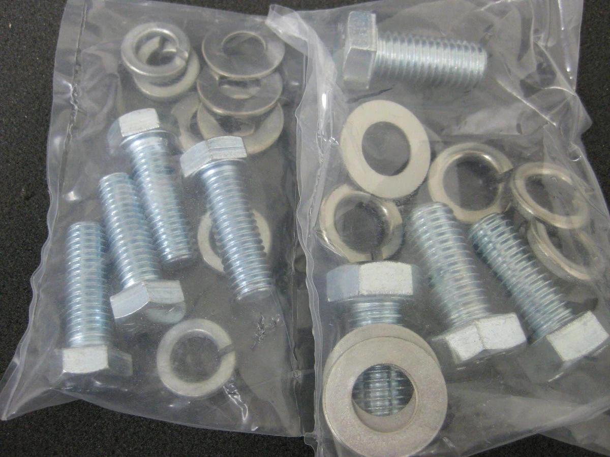 Stainless Steel Vacuum Assy: 5" F to NW16 Adapter, Centering Ring & Clamp