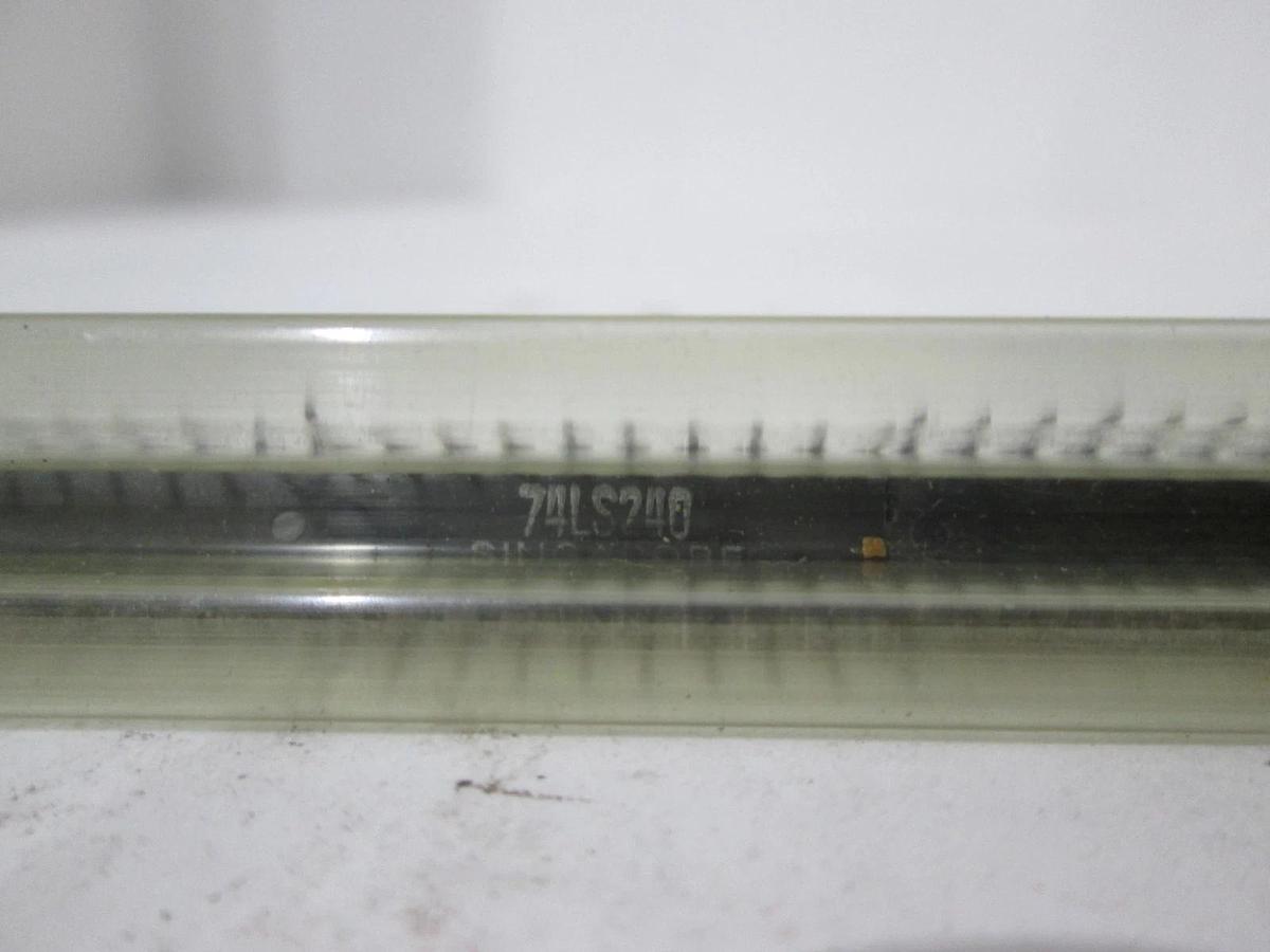 National Semiconductor, SN74LS240N, Integrated Circuit, New, Lot of 20