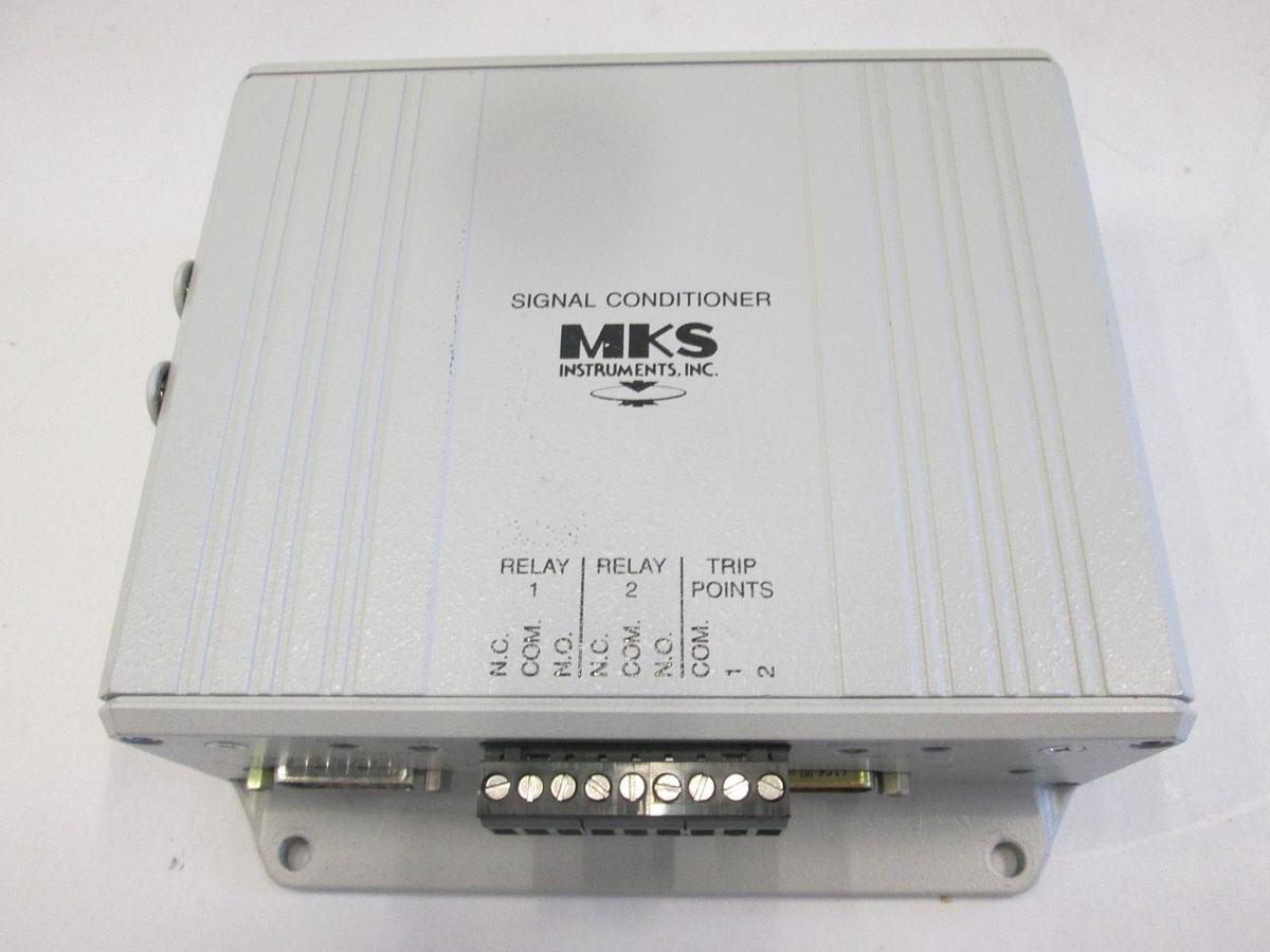 Used MKS Instruments, 621B13TBFH, 1000 TORR, Signal Conditioner, Used