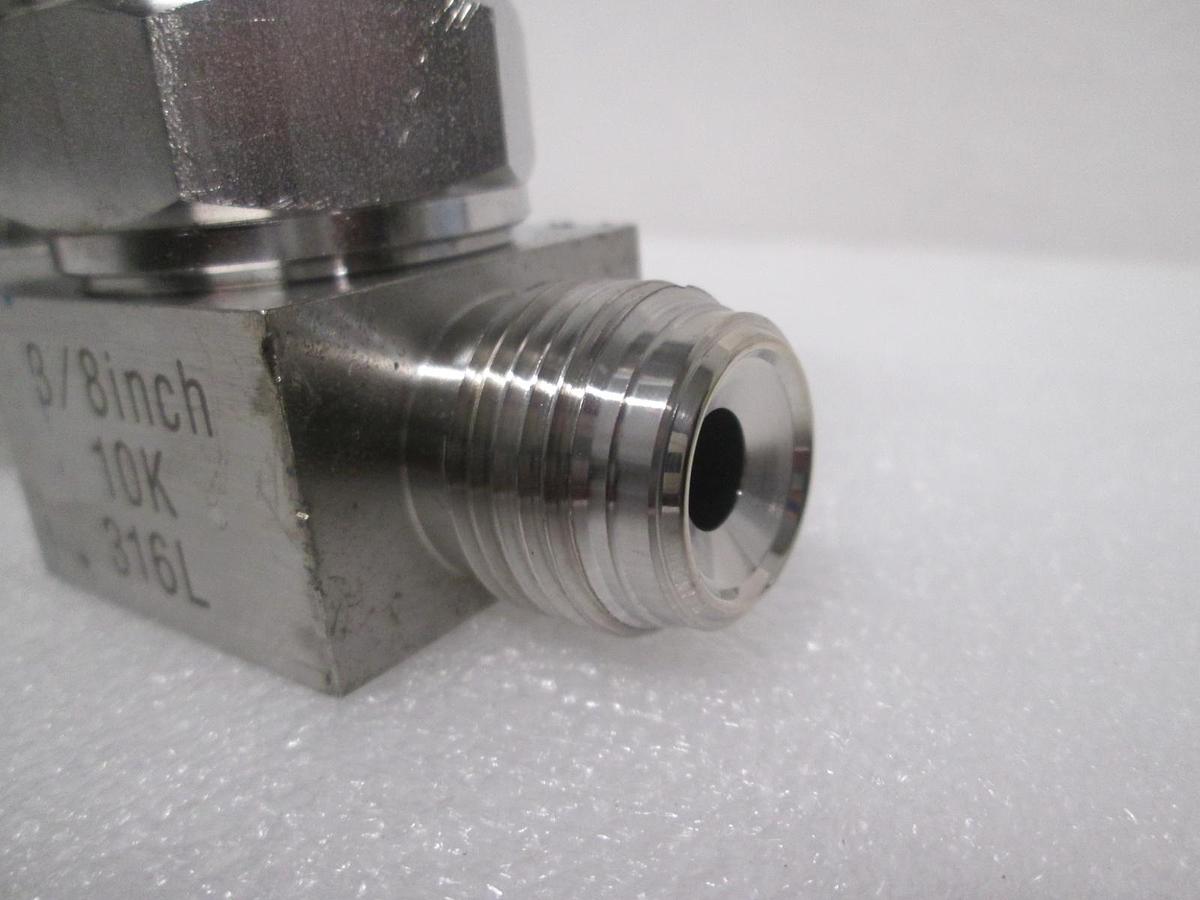 Used Nippon Sanso, 10K 316L, 3/8" Valve, Used, Lot of 3