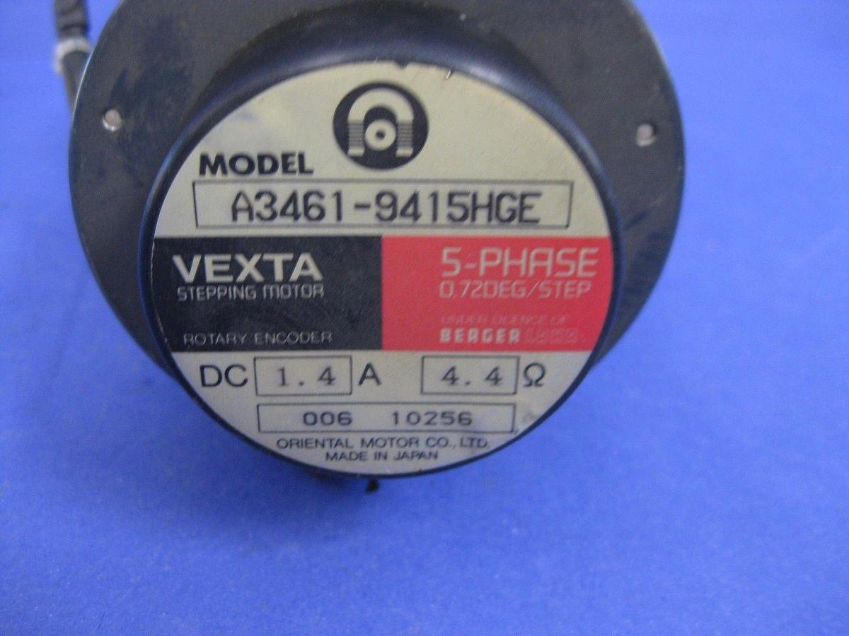 Used Oriental Motor Harmonic Gear UHG100-5B w/ Vexta A3461-9415HGE 5-Phase Motor