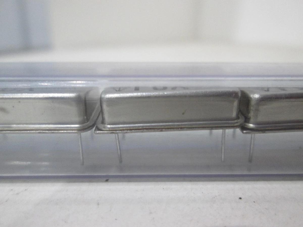 Fox, F1100E 9004, 2.000000 MHZ, Crystal Oscillator, New, Lot of 24