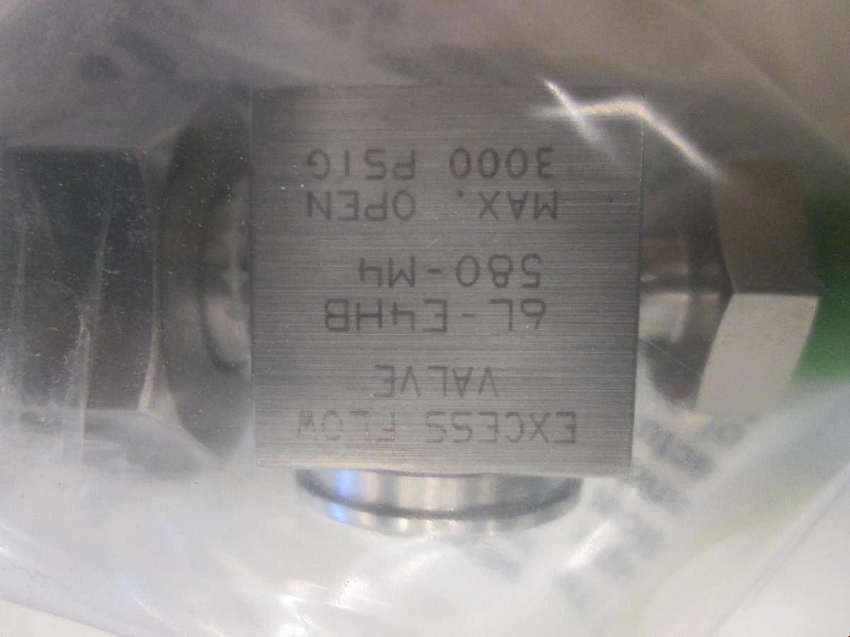 Used Nupro, 6L-E4HB-580-M4, Excess Flow Valve, 3000PSIG, New