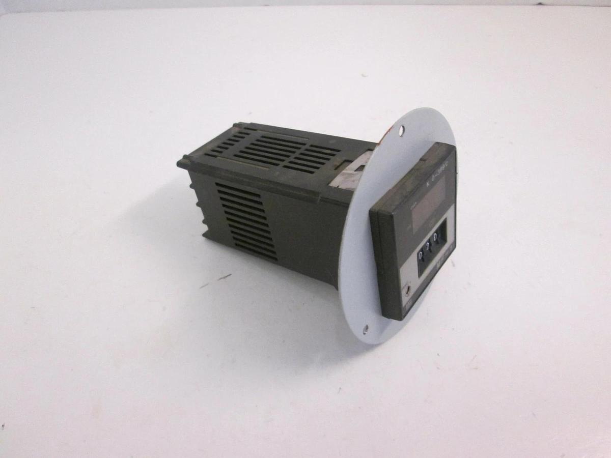 Used Syscon MF-1 Temperature Controller, Used