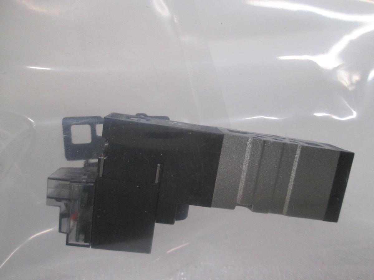 SMC, NVJ3133, Solenoid Valve, 200-7584, New