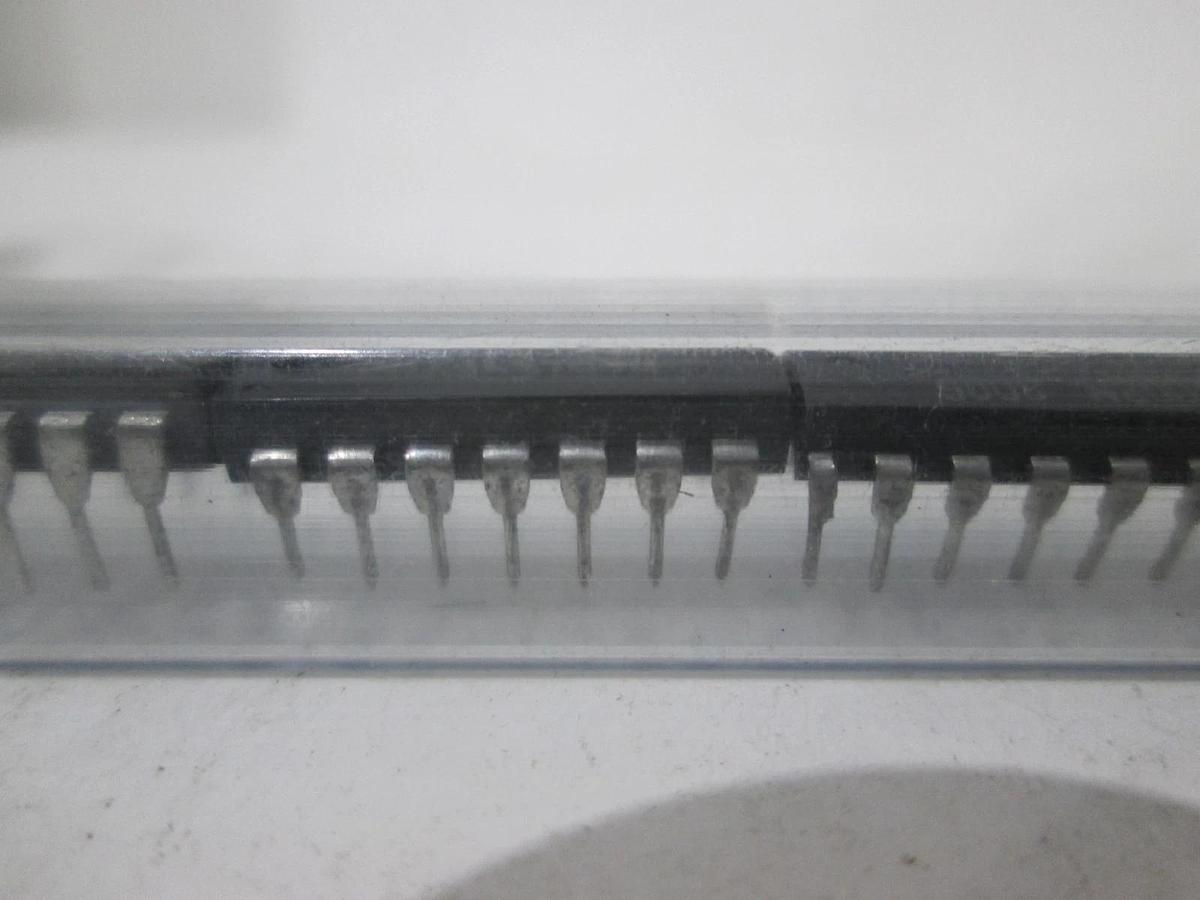 National Semiconductor, DM74LS164N, Integrated Circuit, New, Lot of 24