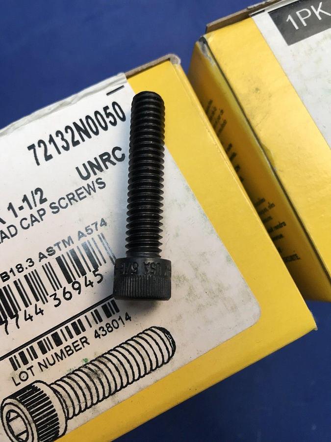 Holo Krome 5/16-18 x 1-1/2 Socket Head Cap Screw, Lot of 100