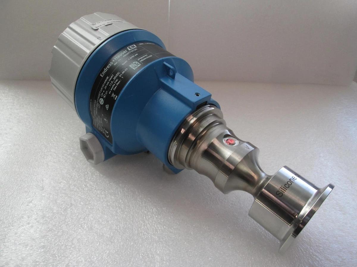 Endress Hauser, PMP55-4JWV4/0, Pressure Transmitter, 1.5/30 PSI, New