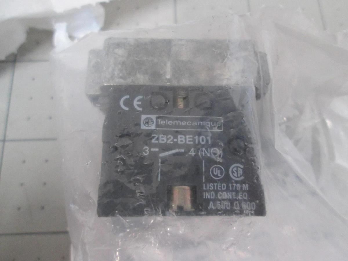 Telemecanique, ZB2BZ103, Single Contact Block, New, Lot of 3
