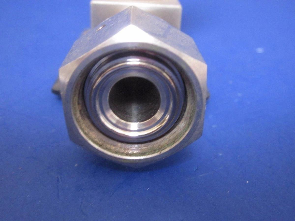 Used Swagelok Bellows Sealed Valve SS-6BK-V19-1O, NO, 1/2" Female , Used