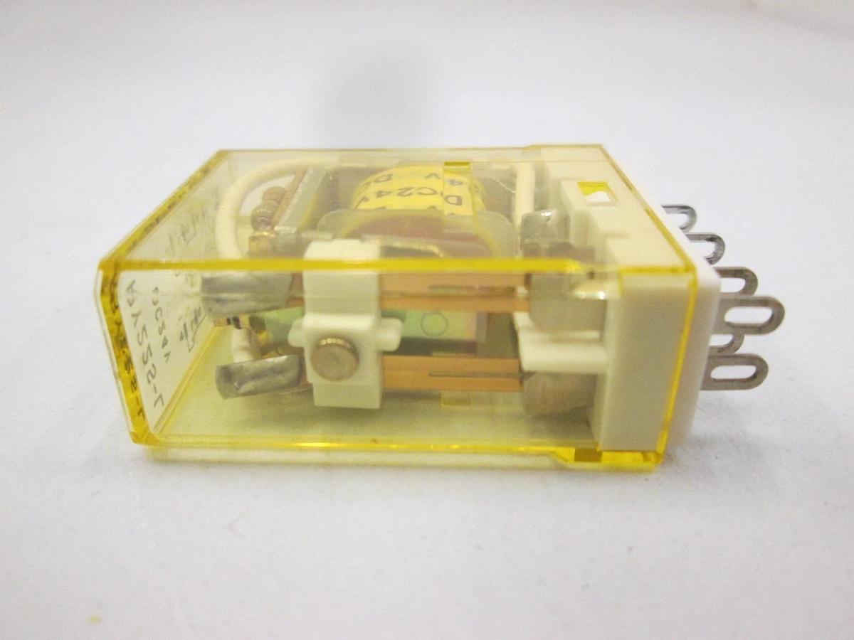 Used IDEC, RY22S-L, DC 24 V Relay, Used