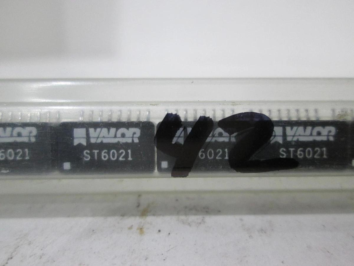 Valor, ST6021, Integrated Circuit, New, Lot of 42