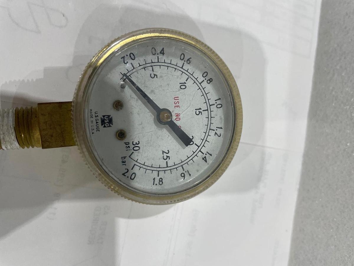 Used USG, Pressure Gauge 0-30PSI, Used
