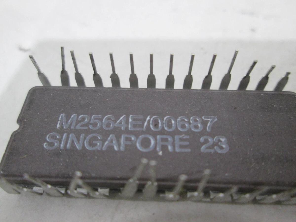 Used Texas Instruments, M2564E/00687, Integrated Circuit, Used