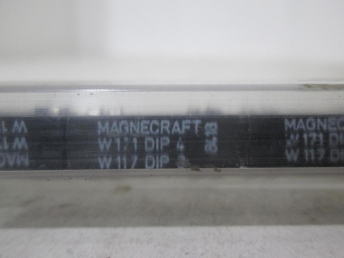 Used Magnecraft, W117DIP4, Integrated Circuit, New, Lot of 20