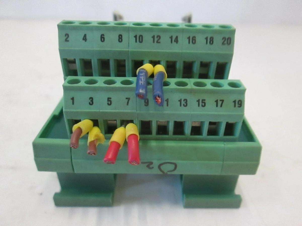 Used Phoenix Contact FLKM20, 20 Position Connector, Used