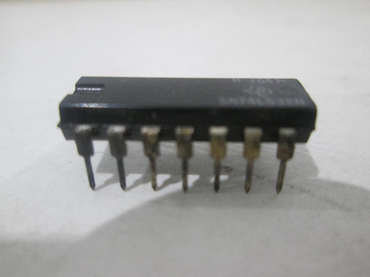 Texas Instruments, SN74LS32N, Integrated Circuit, New, Lot of 25