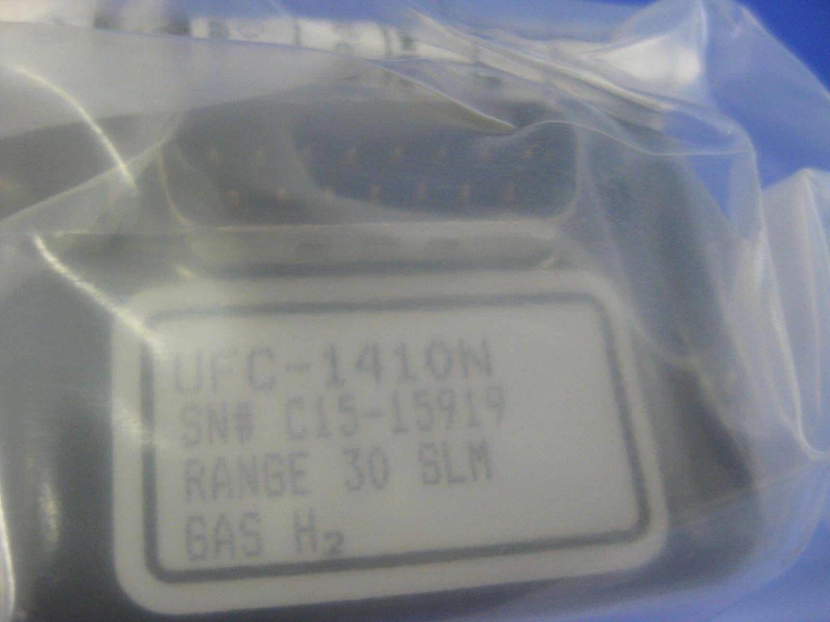 Refurbished Unit UFC-1410N Mass Flow Controller, H2, 30 SLM, 15 Pin D-Connector, Lot of 2