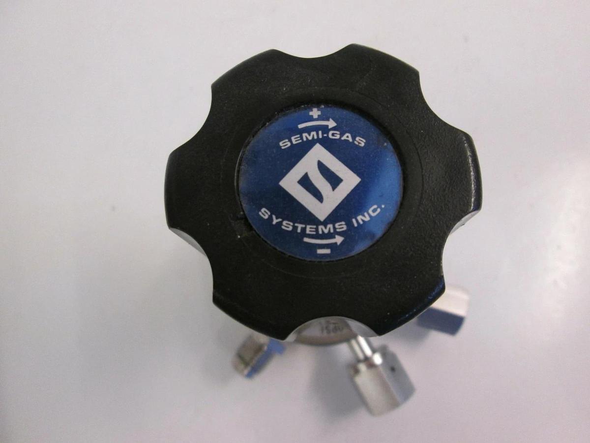 Used APTech Semi Gas Pressure Regulator 033-0177-010, 4 Port, 1/4" VCR- Used