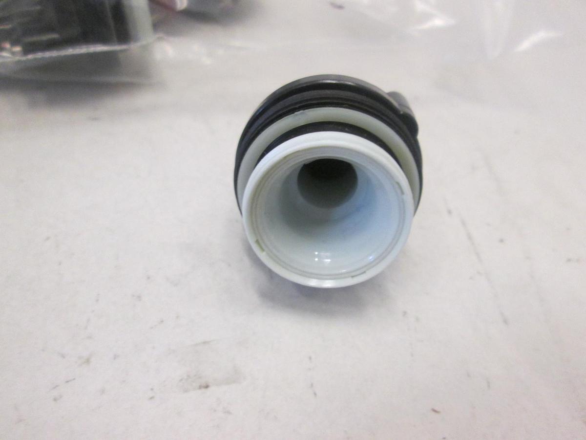 Used ELEKTRO APPARA TEBAU OLTEN (EAO), 14-131.025, SW,PB,LTD,1POLE,MOM, New Lot of 5