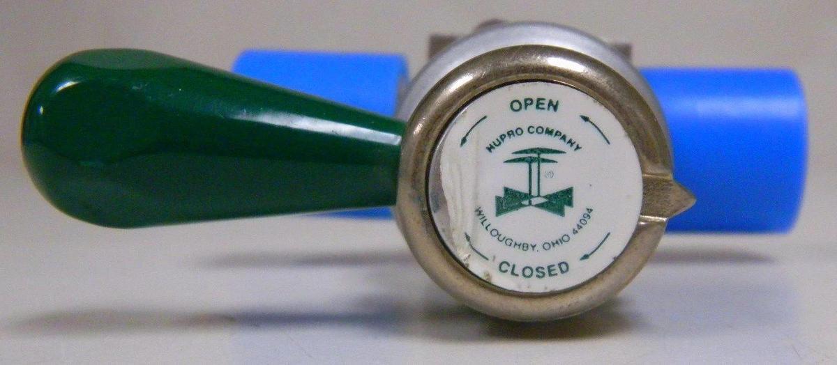 Used Nupro SS-DLV51-ZB Lever Handle Valve, 1/4" FVCR/FVCR, Used