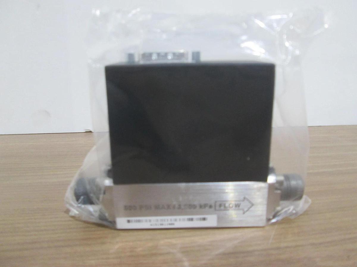 Used Kinetics, 6L, He, 15 Pin, 800-802-1002, Mass Flow Controller, 500PSI, Used
