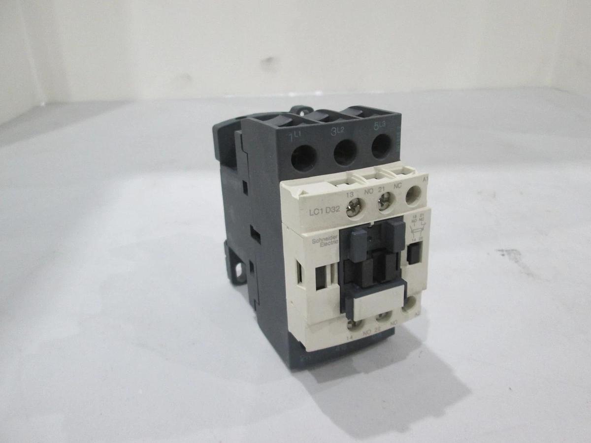 Used Schneider Electric, LC1 D32, TeSys Contactor, NWOB